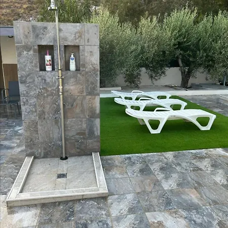 Karma Vila Berja